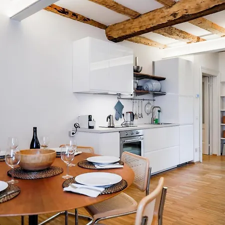Casa Vecchia 3 By Design アパート