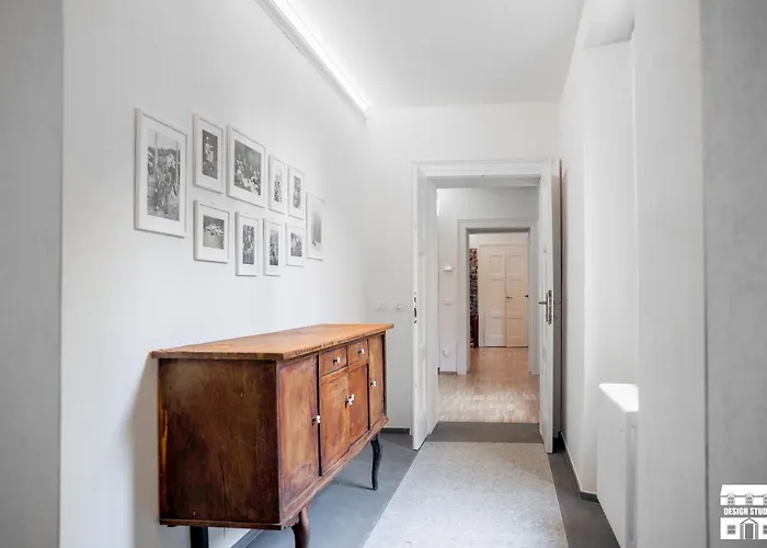 Casa Vecchia 3 By Design Διαμέρισμα Bellano