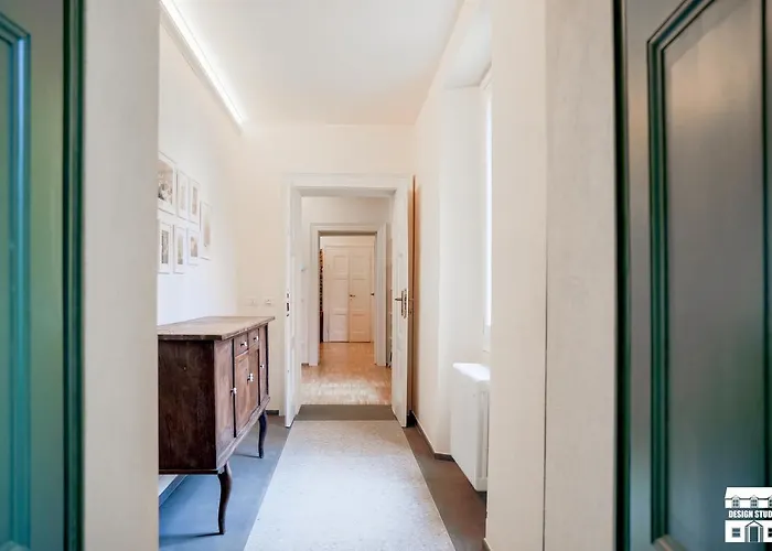 Casa Vecchia 3 By Design